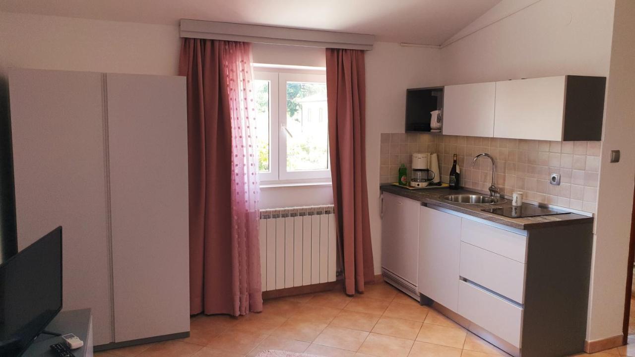 House Maric Apartment Porec Exterior photo