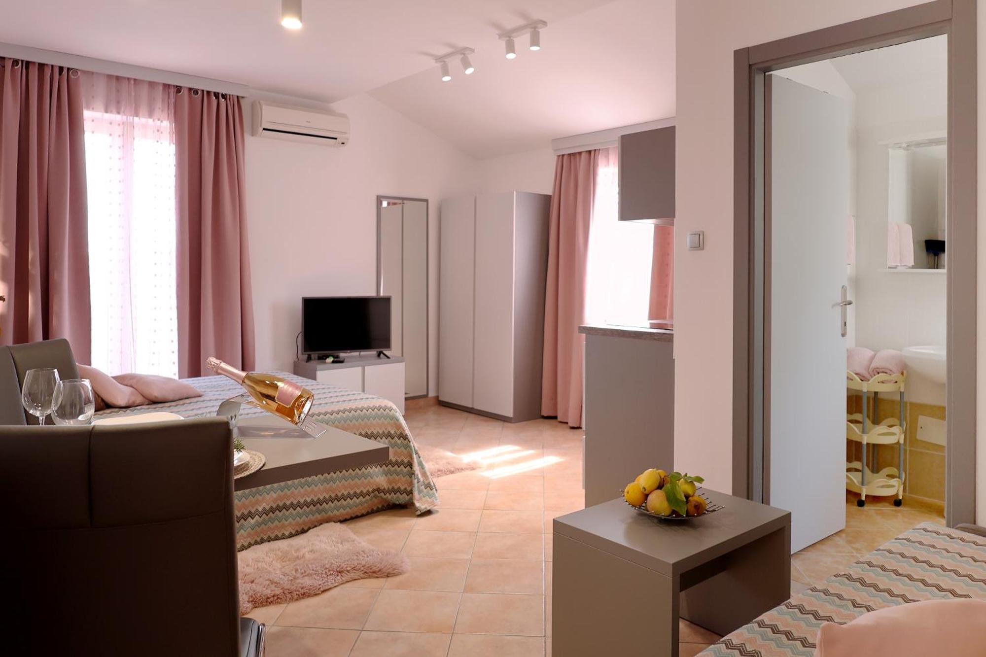 House Maric Apartment Porec Exterior photo